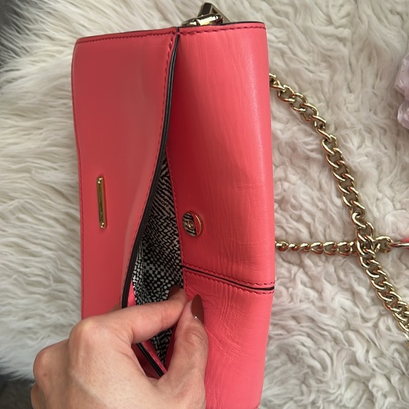 Rebecca Minkoff genuine leather crossbody bag with gold hardware - Picture 8 of 10